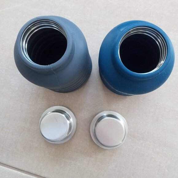 QUE Water bottles - Picture 4 of 4